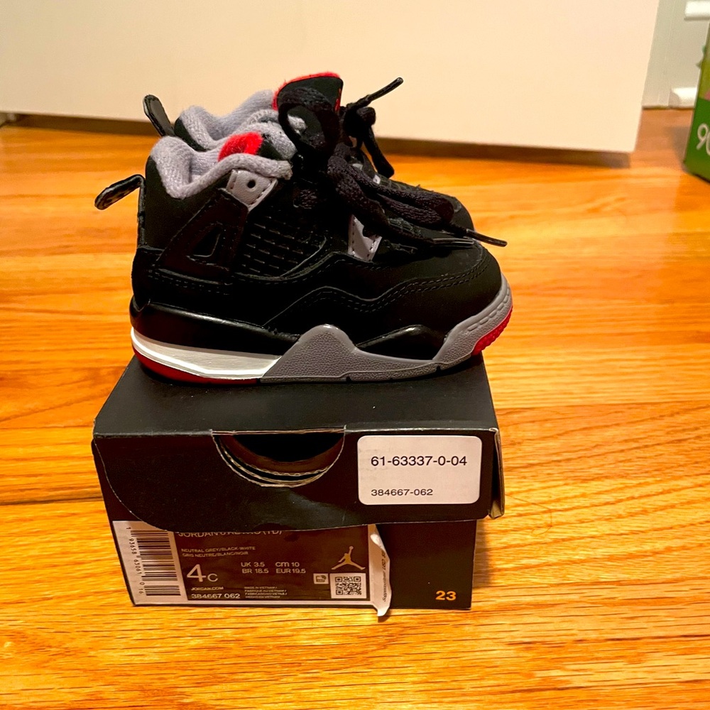 Toddler Jordan Retro great condition!